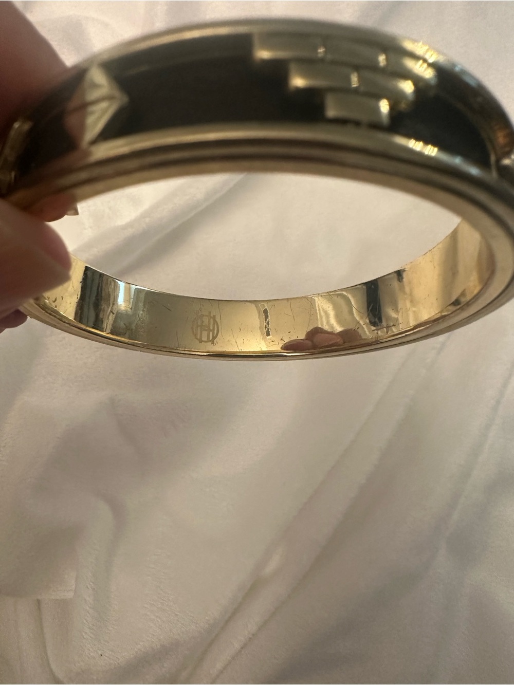 House of Harlow 1960 Aztec Bangle Gold and Black Leather Inlay Bracelet - Picture 6 of 8